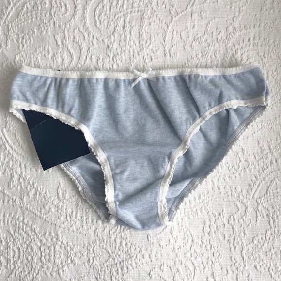 Brandy Melville Underwear Bundle - Picture 3 of 4